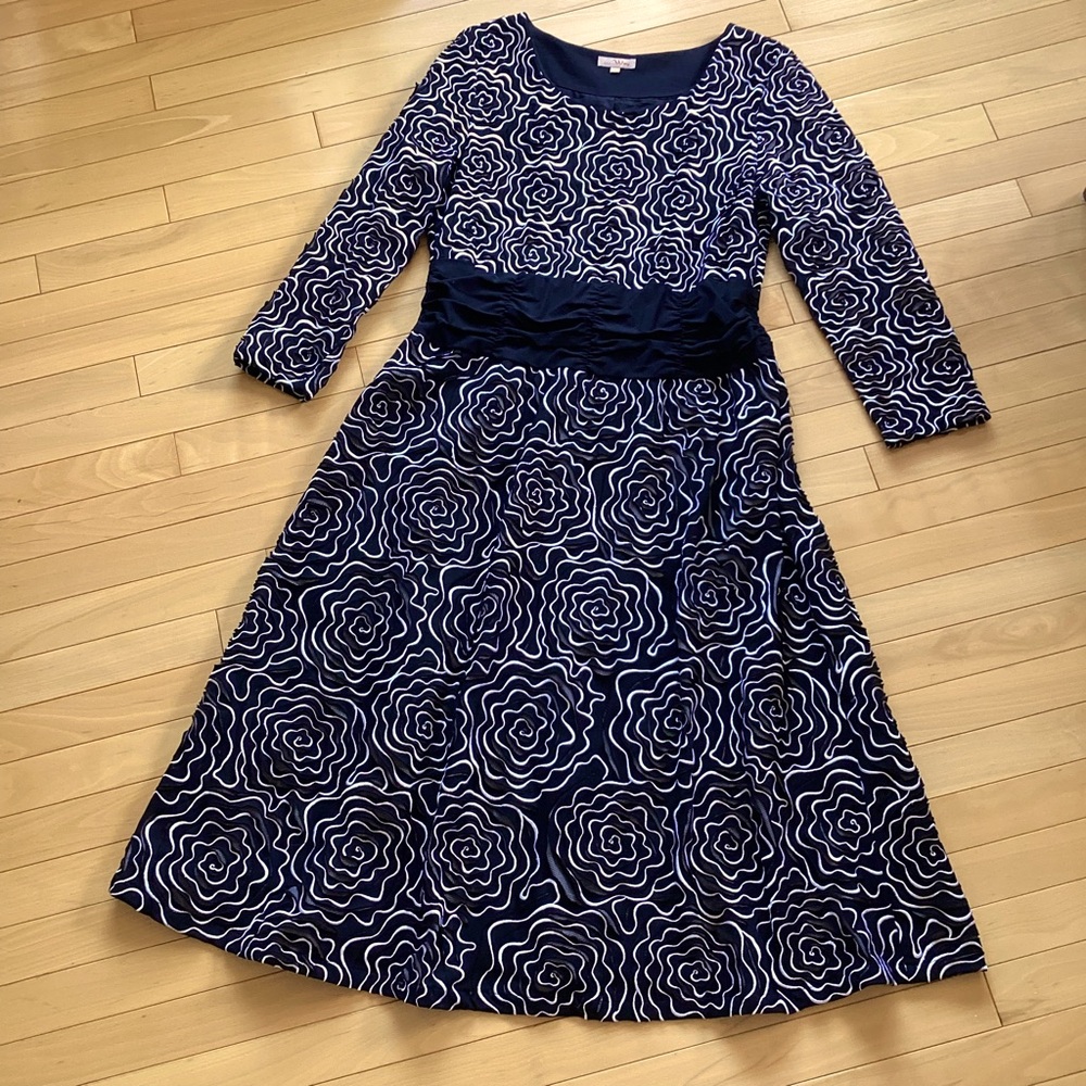 Black and white cotton dress size 12